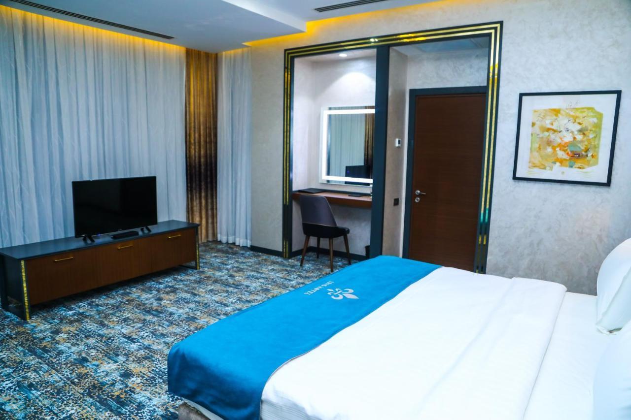 Iris Hotel Baku - Halal Hotel Exterior photo